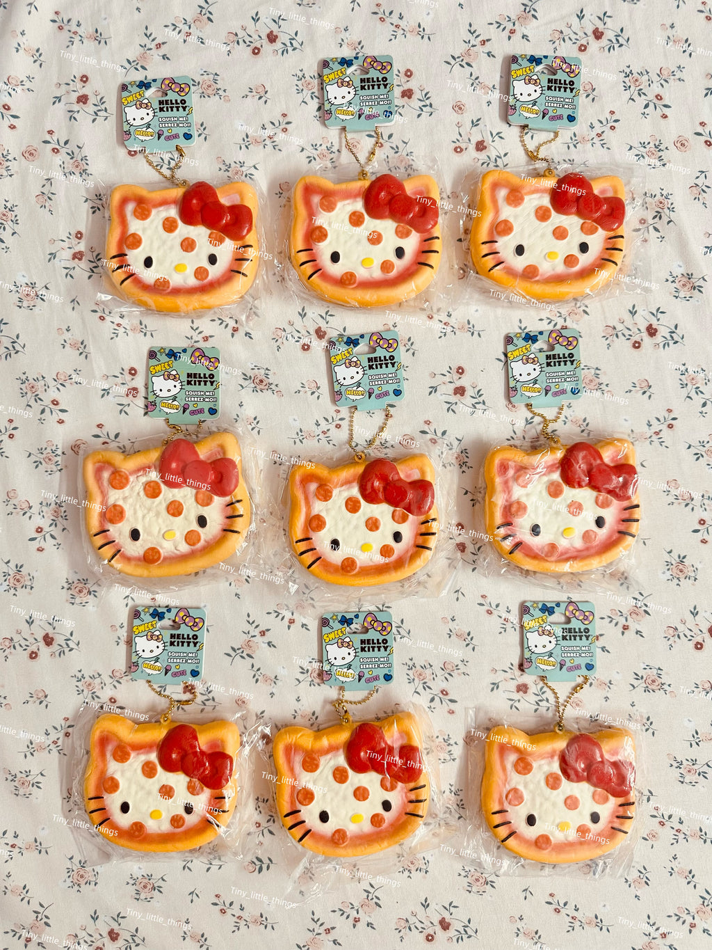 Hello Kitty Pizza Squishy, Rare Squishy, Trending, Stress-Relief