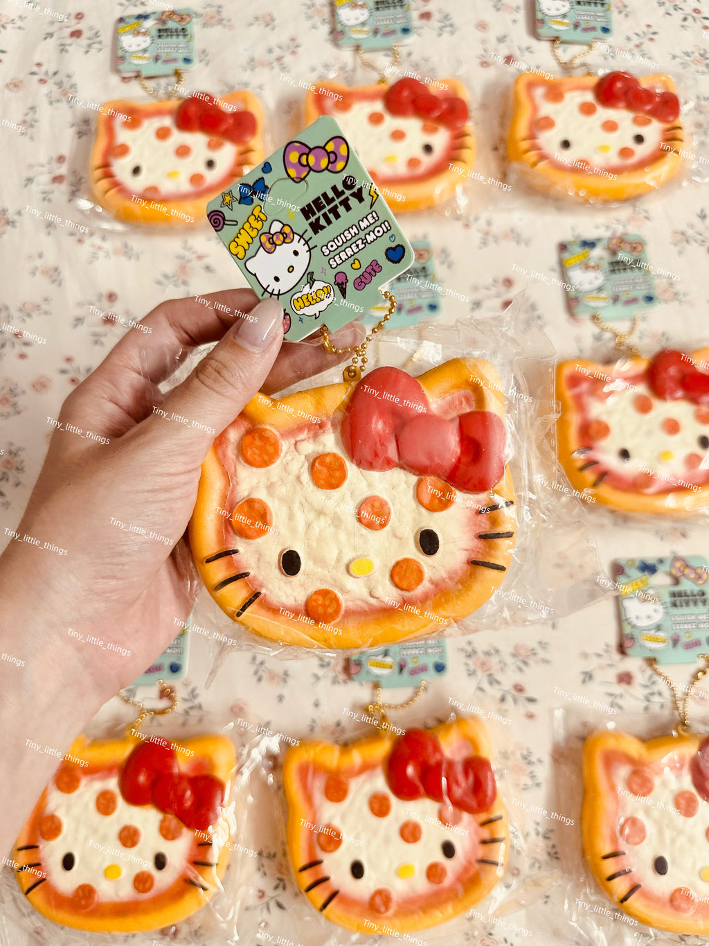Hello Kitty Pizza Squishy, Rare Squishy, Trending, Stress-Relief