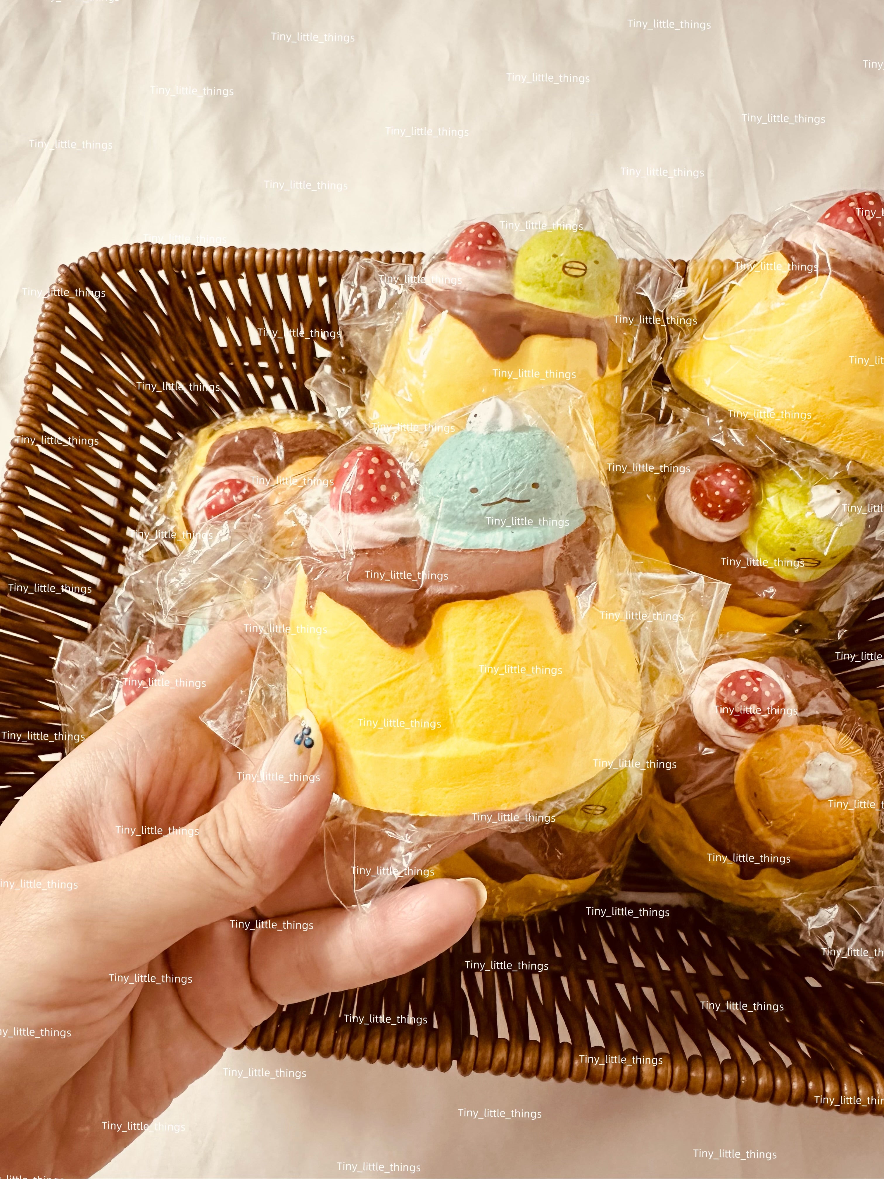 Sumikko Pudding Squishy, Rare Squishy, Trending, Stress-Relief